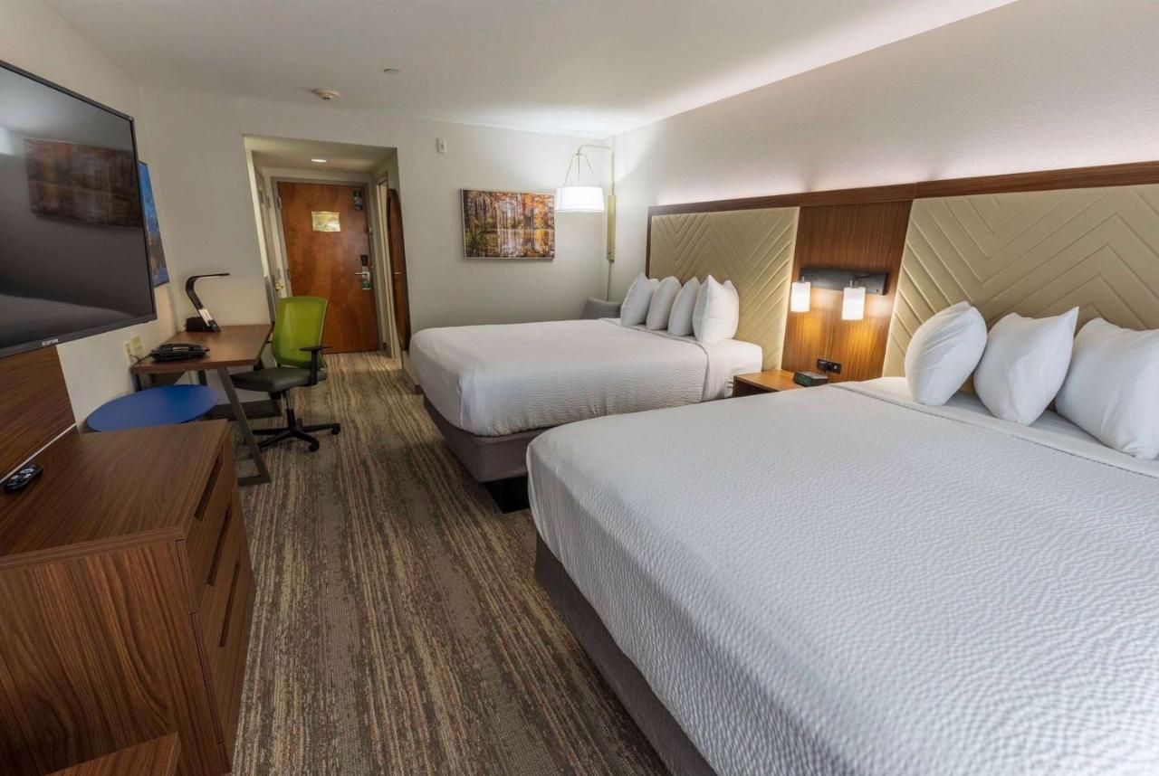 Wingate By Wyndham Lafayette Airport Hotel Exterior foto